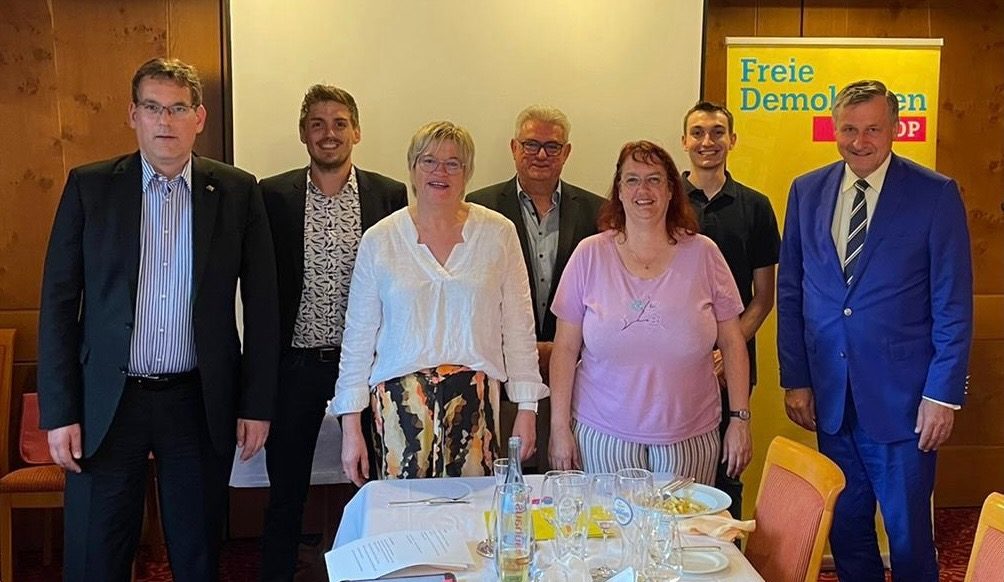 FDP-Ortsverband Königsbach-Stein/Neulingen feiert 25. Geburtstag
