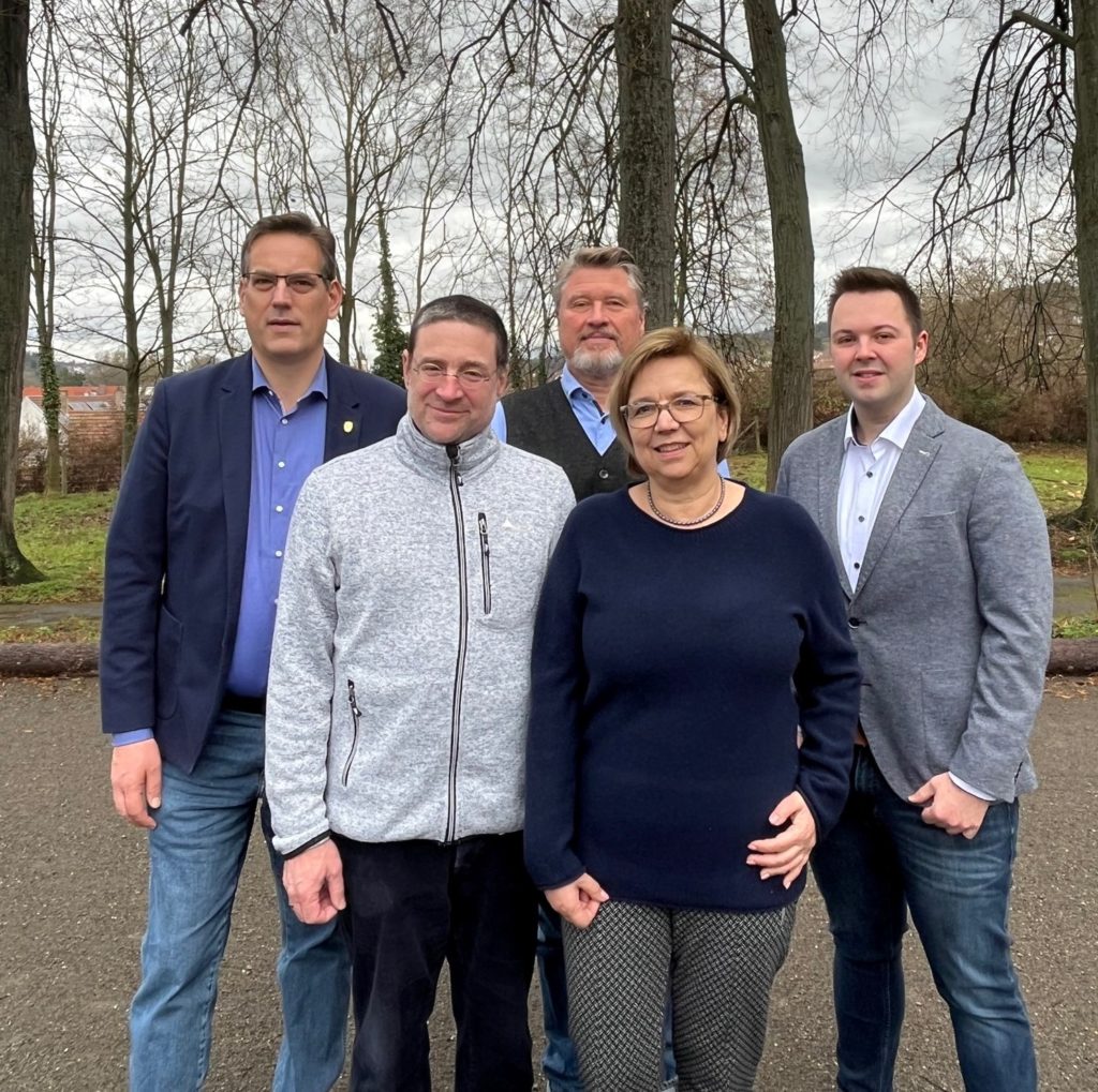 FDP-Ortsverband Niefern-Öschelbronn/Platte wählt neuen Vorstand