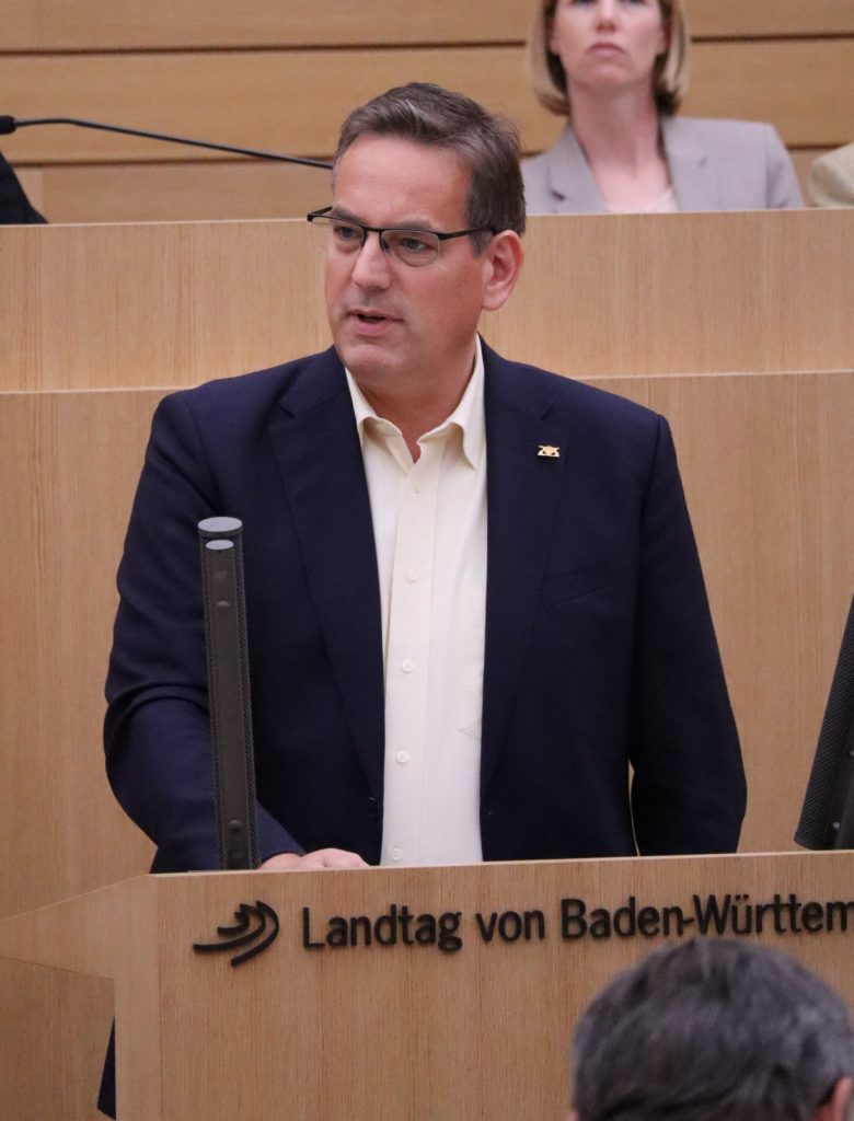 Schweickert zu A 8-Projektbegleitkreis: „Autobahn GmbH begibt sich auf richtigen Pfad“