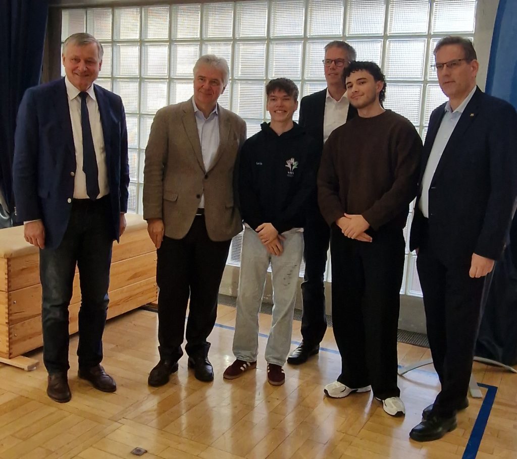 Enkel des ersten Bundespräsidenten zu Gast am Theodor-Heuss-Gymnasium Pforzheim